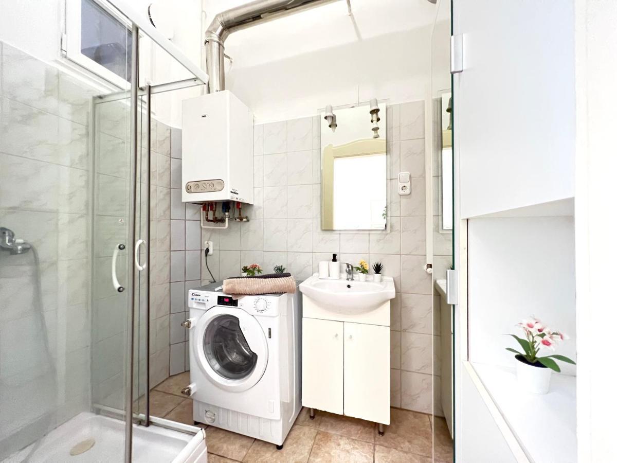 Hogyes Endre Apartment Будапеща Екстериор снимка