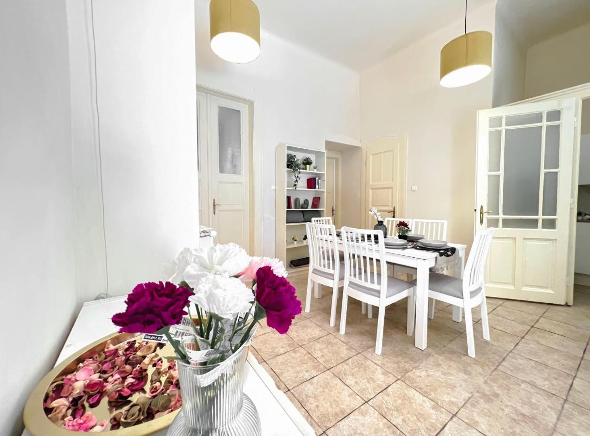 Hogyes Endre Apartment Будапеща Екстериор снимка